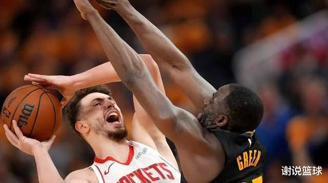 休斯敦火箭发布备战花絮,今夜豪取连胜,足总杯任务艰巨,赛季目标并未改变 休斯敦火箭发布备战花絮,今夜豪取连胜,足总杯任务艰巨,赛季目标并未改变