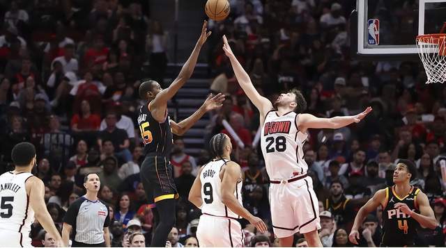 休斯敦火箭发布备战花絮,今夜豪取连胜,足总杯任务艰巨,赛季目标并未改变 休斯敦火箭发布备战花絮,今夜豪取连胜,足总杯任务艰巨,赛季目标并未改变