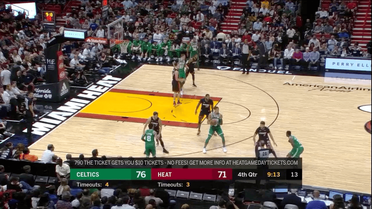 塔图姆在皇家马德里比赛中逆转，战术调整引发热议！的简单介绍